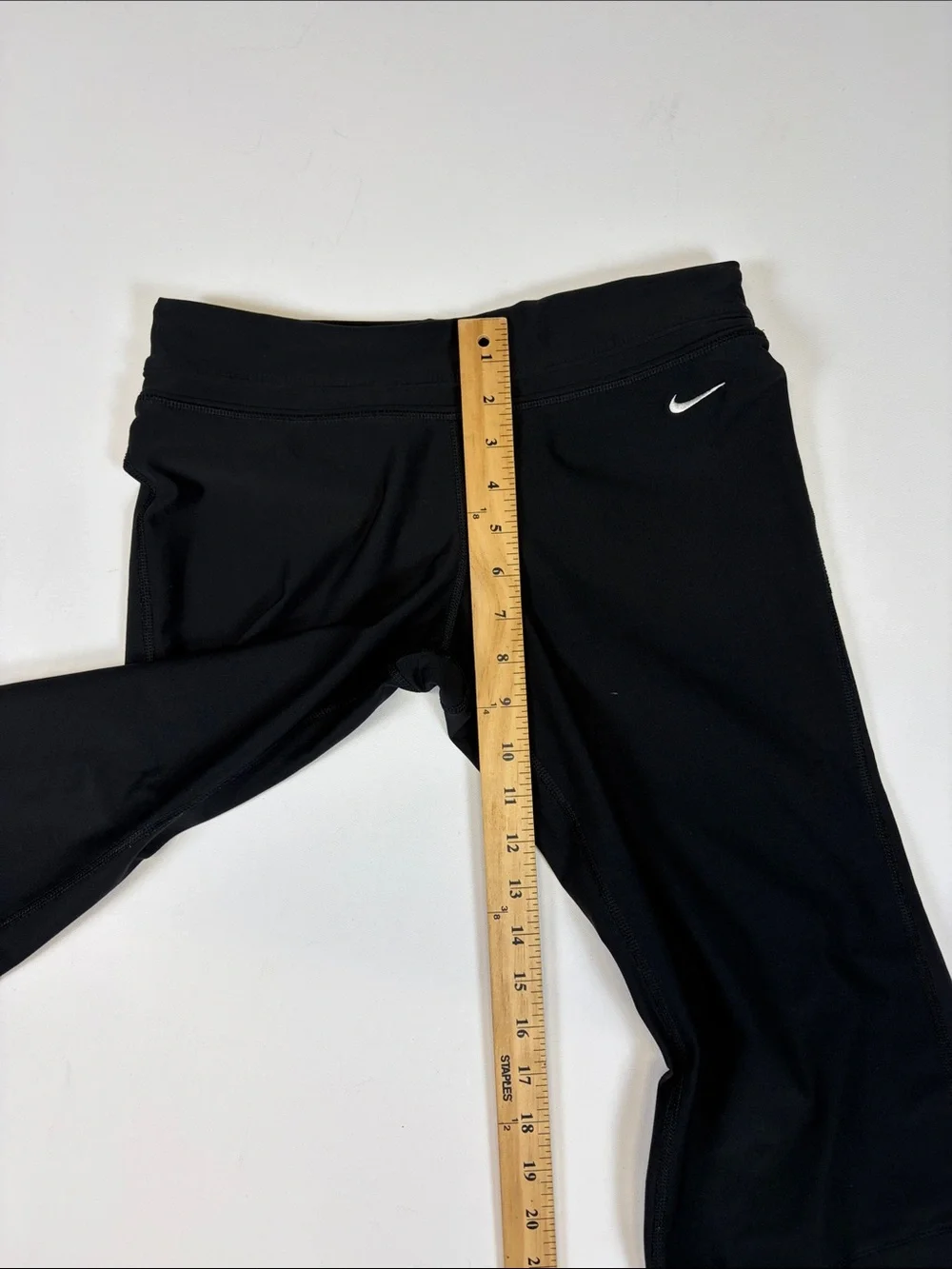 NIKE DRI-FIT CAPRI YOGA PANTS BLACK WOMENS SMALL